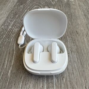 Soundcore P20i earbuds Bluetooth waterproof